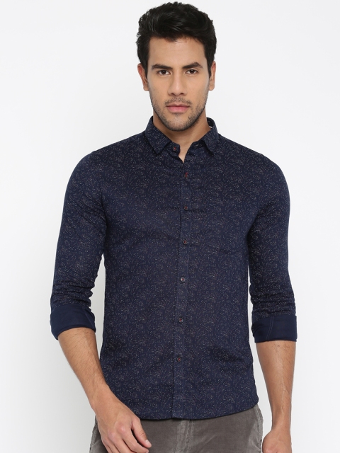 

SELA Men Navy Blue Printed Casual Shirt