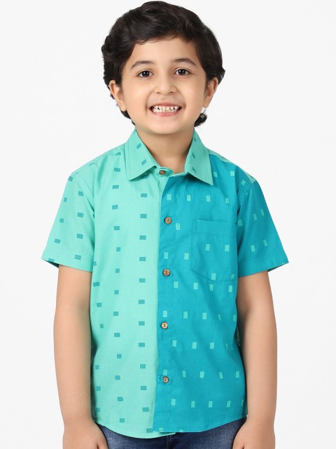 

Fabindia Boys Teal & Green Opaque Geometric Printed Cotton Casual Shirt