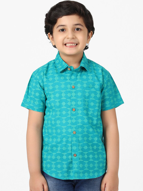 

Fabindia Boys Blue Geometric Printed Casual Shirt