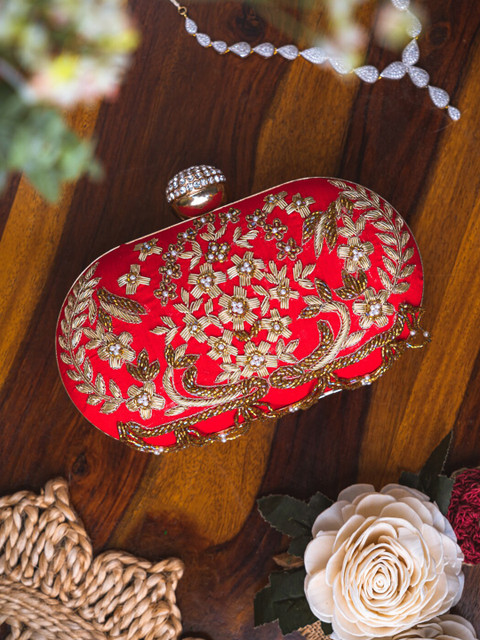 

NR By Nidhi Rathi Red & Gold-Toned Embroidered Box Clutch