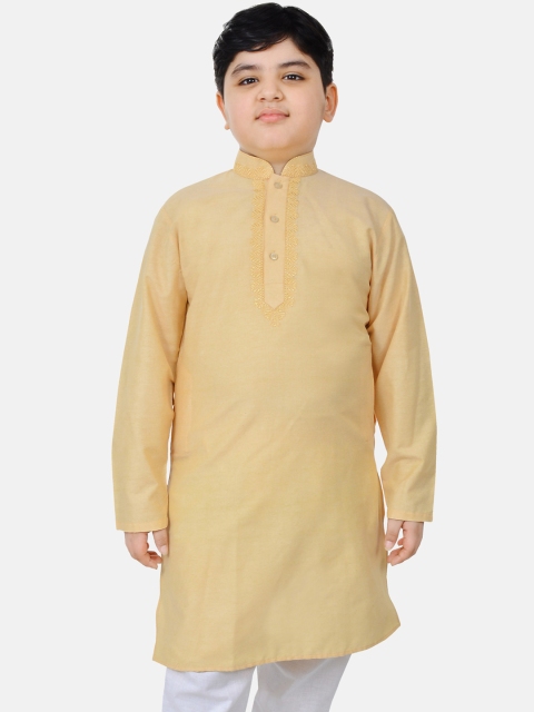 

SG YUVRAJ Boys Yellow Thread Work Kurta