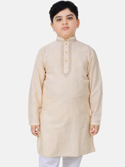 

SG YUVRAJ Boys Beige Thread Work Kurta