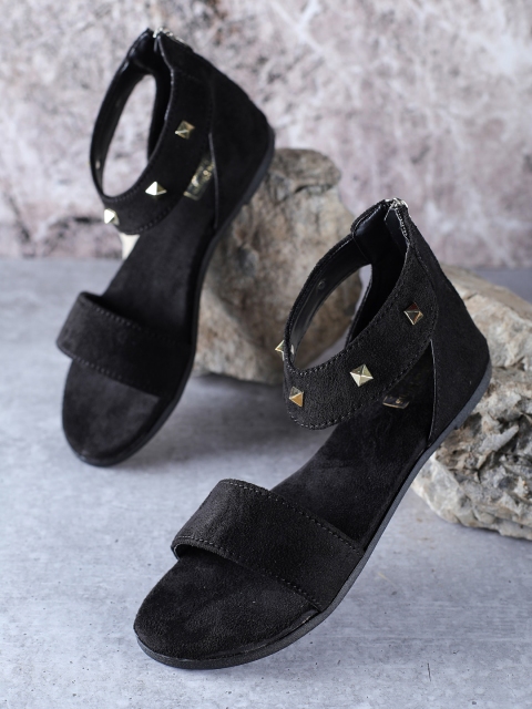 

LONDON STEPS Women Black Embellished Open Toe Flats