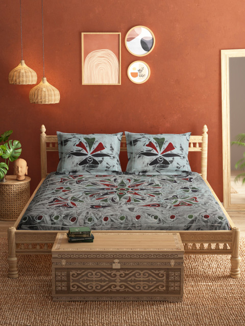 

Taavi Grey & Maroon Floral Hand Block Print 120 TC 220 GSM Queen Bedsheet 2 Pillow Covers