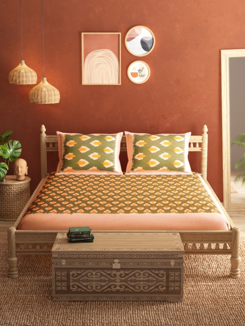 

Taavi Olive Green & Orange Ikat Handcrafted 144 TC 220 GSM Queen Bedsheet 2 Pillow Cover