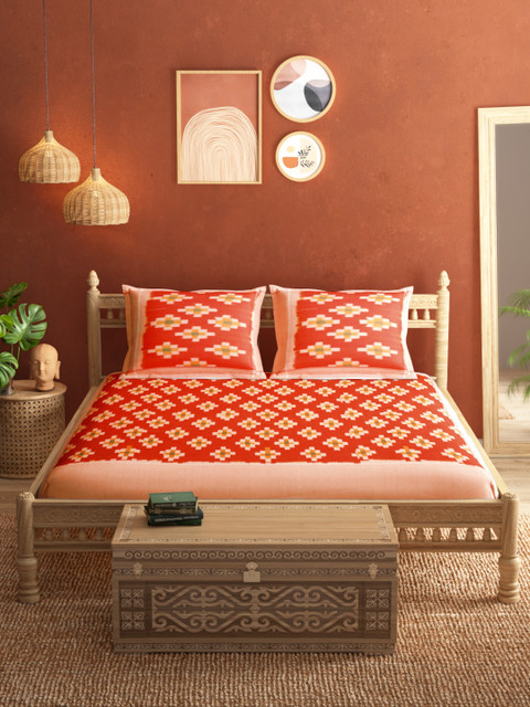 

Taavi Rust Orange & White Ikat Handcrafted 144 TC 220 GSM Queen Bedsheet 2 Pillow Covers