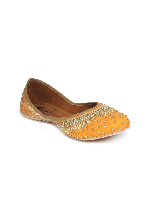 

The Desi Dulhan Women Orange Party Mojaris Flats