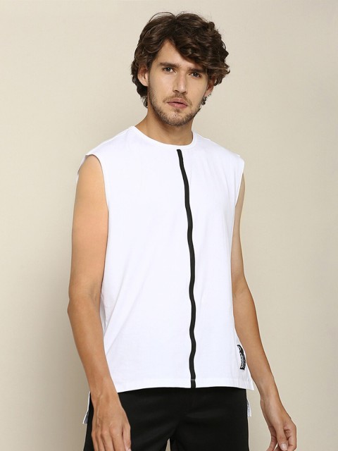 

Street Armor by Pantaloons Men White & Black Raw Edge T-shirt