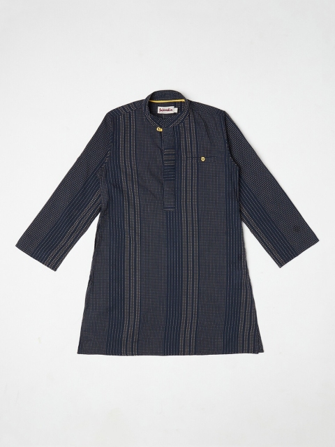 

Fabindia Boys Navy Blue Geometric Thread Work Kurta