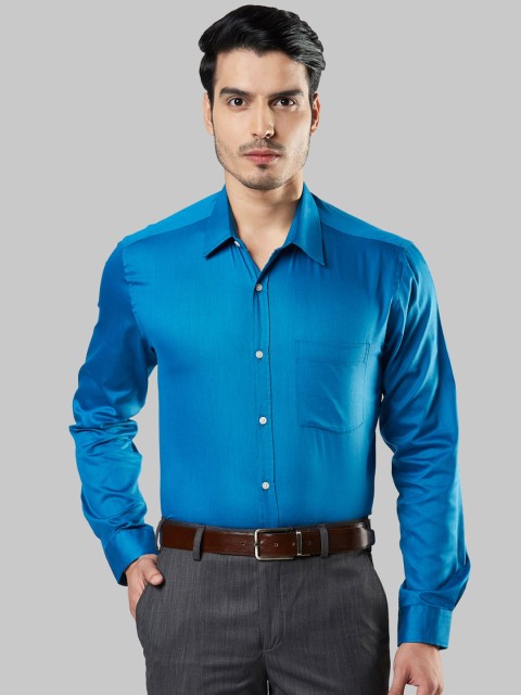 

Next Look Men Blue Opaque Formal Shirt