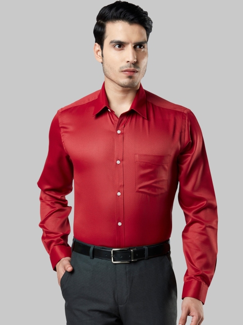 

Next Look Men Red Opaque Printed Formal Shirt