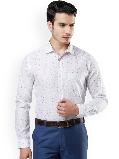 

Next Look Men Off White Slim Fit Opaque Printed Formal Shirt