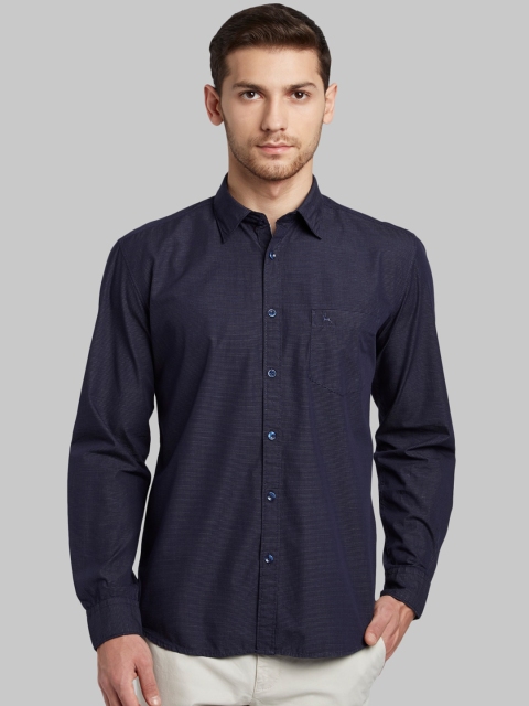 

Parx Men Blue Solid Slim Fit Casual Shirt