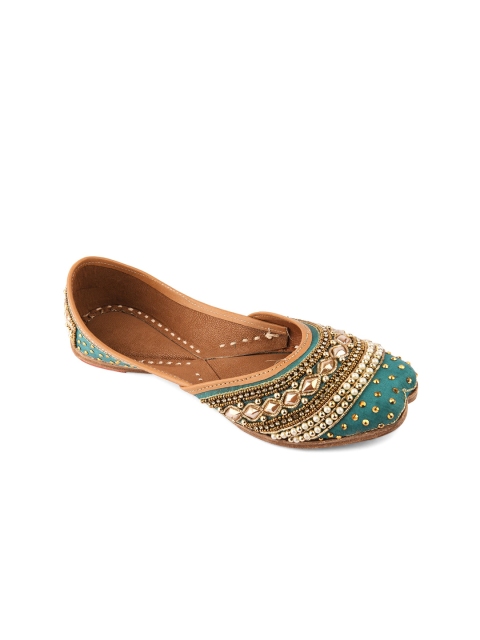 

DESI COLOUR Women Green Embellished Leather Ethnic Mojaris Flats