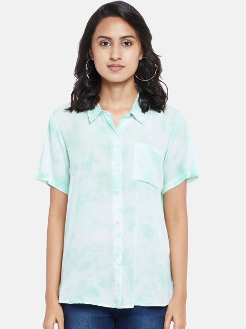 

People Women Green Opaque Dyed Casual Shirt