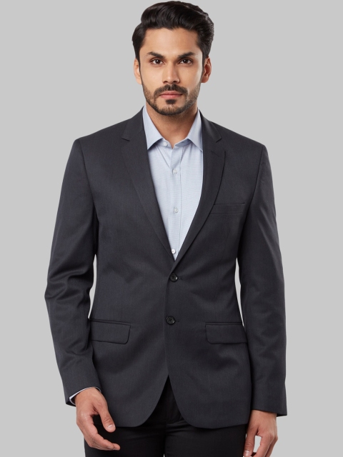 

Raymond Men Black Solid Single-Breasted Formal Blazer