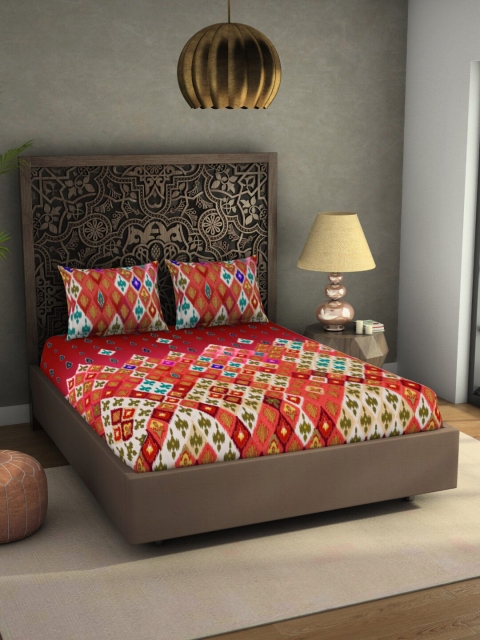 

SPACES Rangana Nalgona Red & White Ethnic Motifs 300 TC Pure Cotton King Bedsheet with 2 Pillow Covers