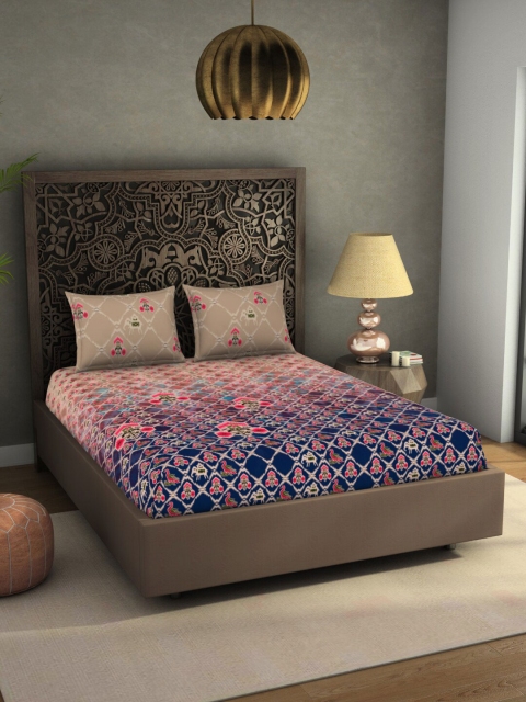 

SPACES Rangana Nalgona Blue & Pink Geometric 300 TC Pure Cotton King Bedsheet with 2 Pillow Covers