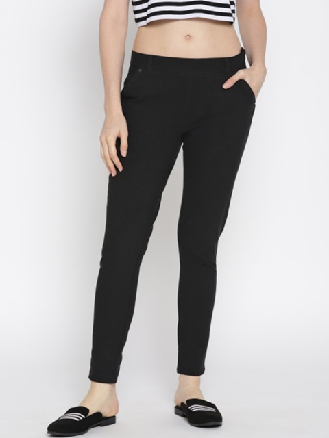 

JUMP USA Women Black Trousers