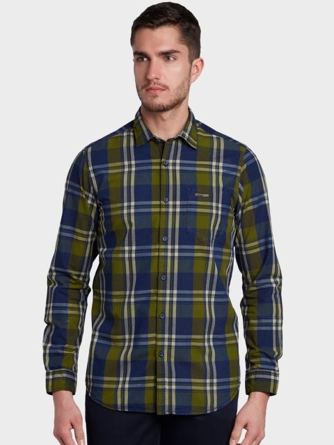 

ColorPlus Men Green Opaque Checked Cotton Casual Shirt