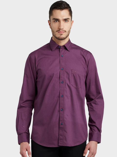 

ColorPlus Men Purple Solid Tailored Fit Casual Shirt