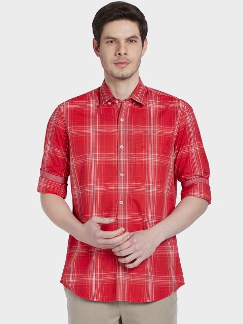 

ColorPlus Men Red & White Tailored Fit Opaque Checked Cotton Casual Shirt