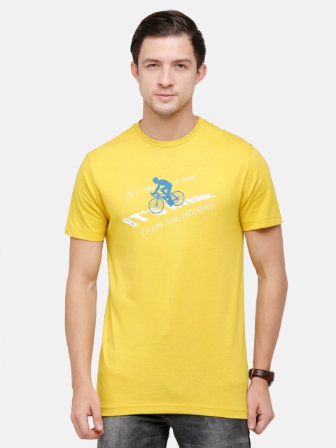 

Classic Polo Men Yellow Typography Printed Applique Slim Fit T-shirt