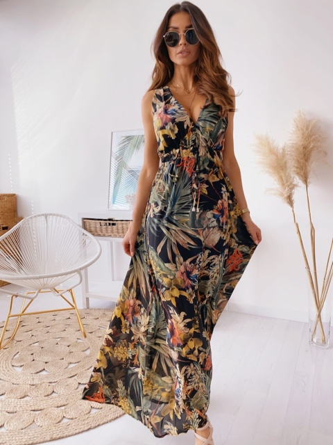 

URBANIC Women Navy Blue & Yellow Floral Print Maxi Dress