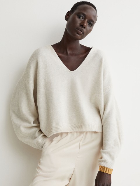 

H&M Women Grey & Beige Knitted Jumper