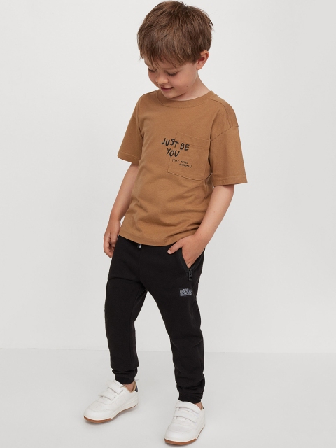 

H&M Kids Boys Black Solid Regular Fit Mid Rise Joggers