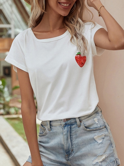 

URBANIC Women White & Red Printed Extended Sleeves T-shirt