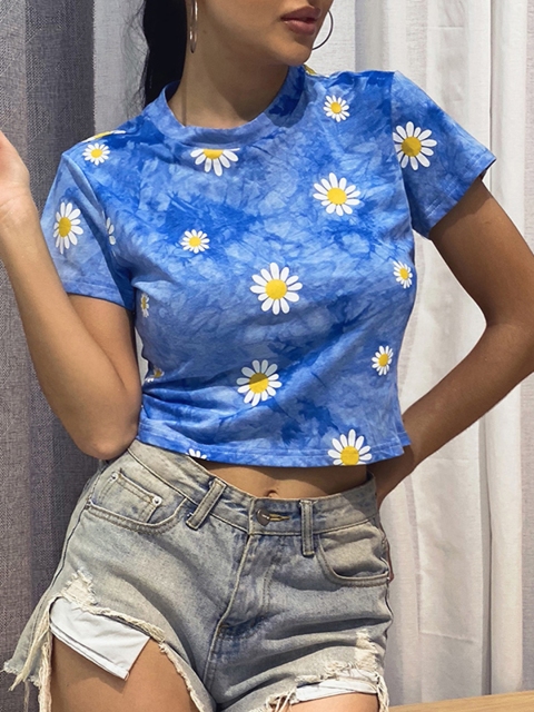 

URBANIC Women Blue & Yellow Floral Printed T-shirt