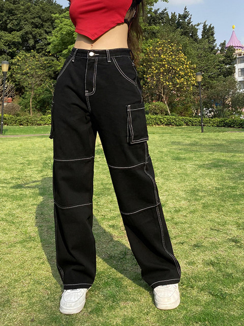 

URBANIC Women Black Solid Pure Cotton Straight Fit Jeans