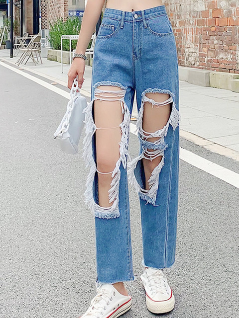 

URBANIC Women Blue Straight Fit Highly Distressed Light Fade Jeans