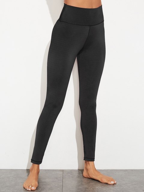 

URBANIC Women Black Solid Yoga Tights