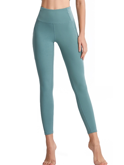 

URBANIC Women Blue Solid Gym Tights