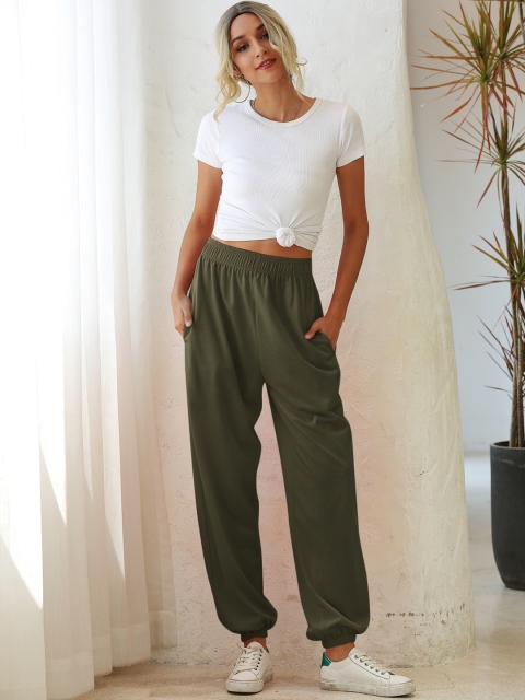 

URBANIC Women Olive Green Solid Joggers