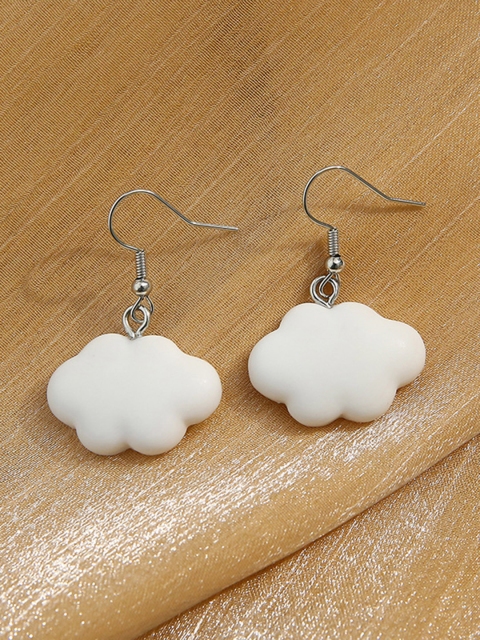 

URBANIC White Floral Drop Earrings