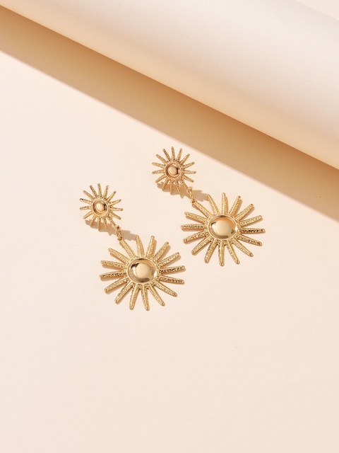 

URBANIC Gold-Toned Textured Drop Earrings