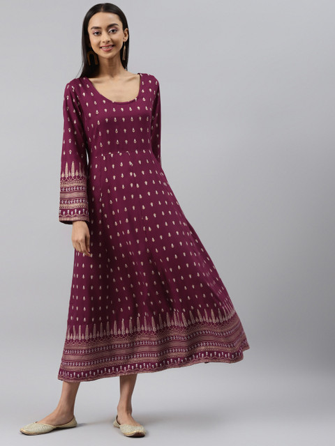 

Meeranshi Maroon & Gold-Toned Floral A-Line Maxi Dress
