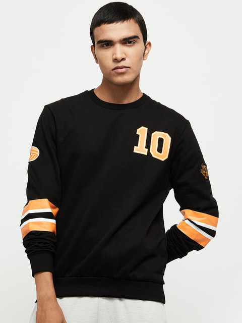 

max Men Black Printed Sweatshirt