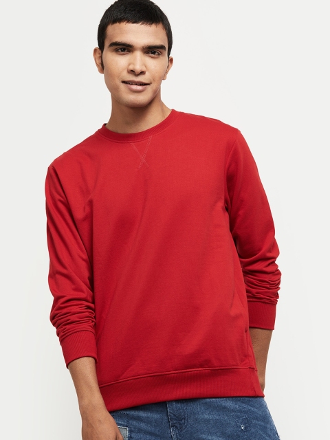 

max Men Red Solid Sweatshirt