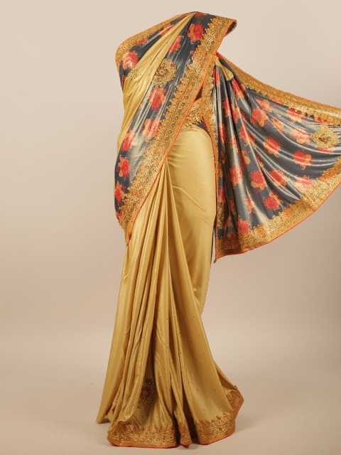 

Pothys Gold-Toned & Grey Floral Patchwork Saree