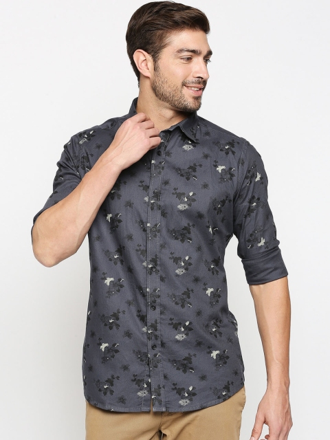 

EVOQ Men Blue Floral Opaque Printed Casual Shirt