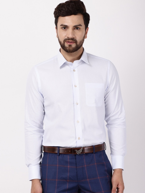 

Blackberrys Men Blue Opaque Checked Formal Shirt