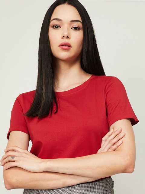 

Fame Forever by Lifestyle Red Regular Cotton Top