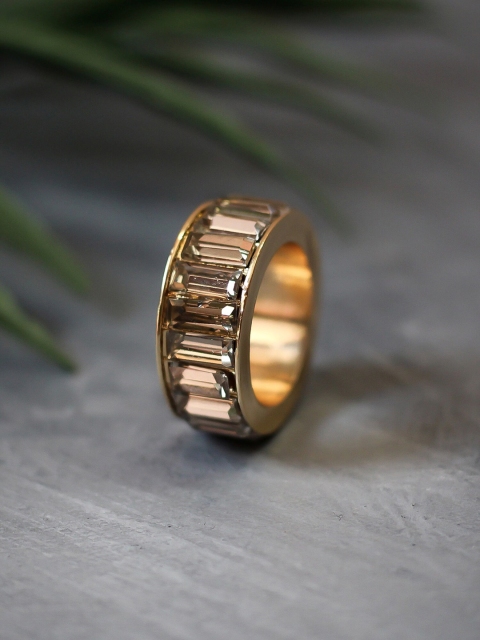 

Bellofox Gold-Toned & Grey Stone-Studded Statement Finger Ring