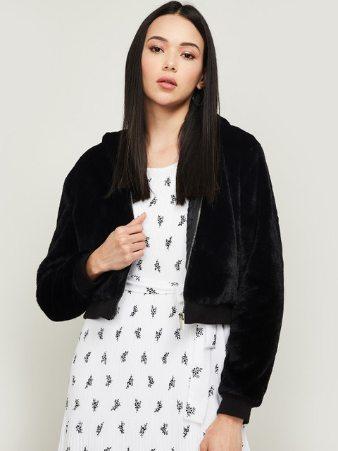 

Ginger by Lifestyle Women Black Tailored Jacket
