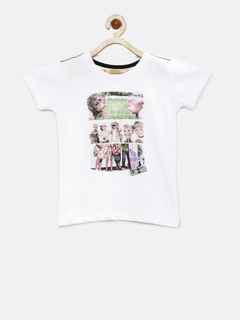 

Gini and Jony Boys White Printed Round Neck T-shirt