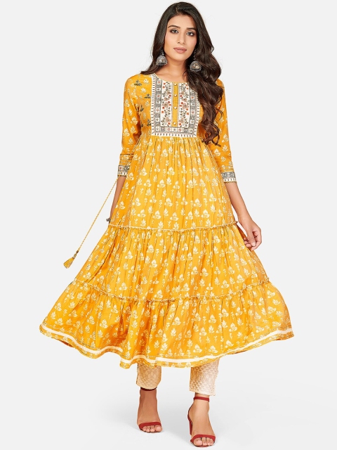 

Vbuyz Women Yellow & Off White Floral Printed Anarkali Kurta